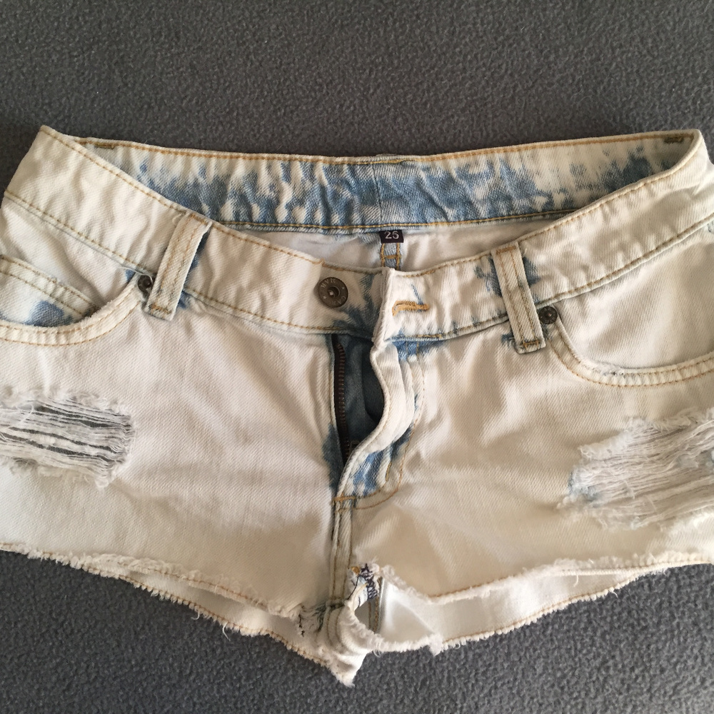 Carmar cut-off shorts